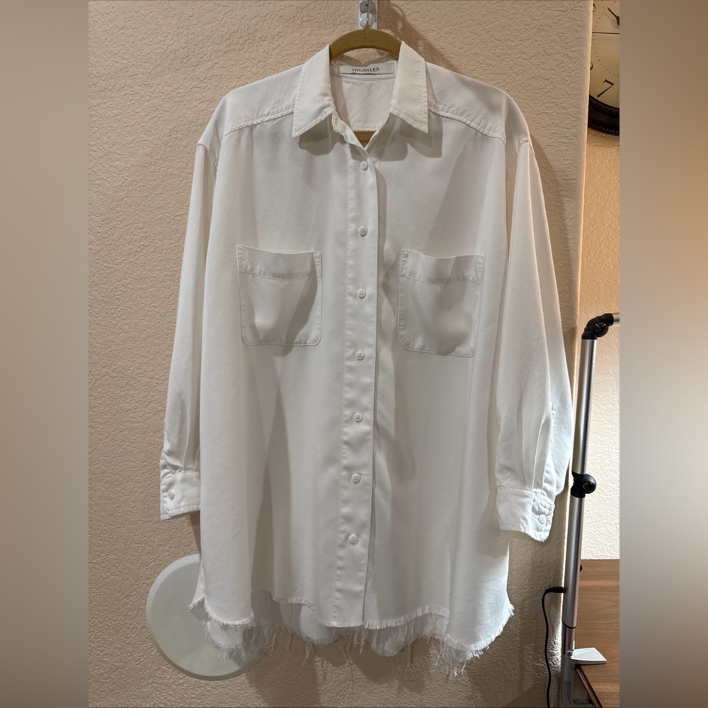 DylanLex Women’s Shirt Top Sz XS/S Oversized Boyfriend Fit Fringe Hem Off White‎